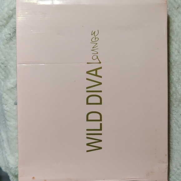 Shoes - Picture 6 of 6